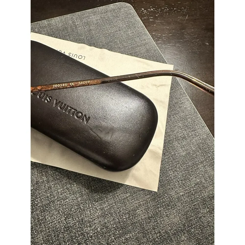 Louis Vuitton authentic louis